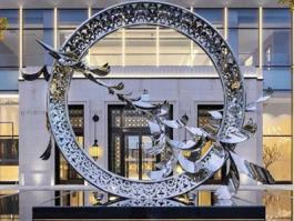 不銹鋼水池雕塑